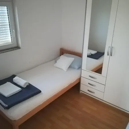 Feriehus Summer With Breathtaking View Zečevo