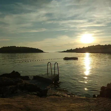 Summer With Breathtaking View Zečevo