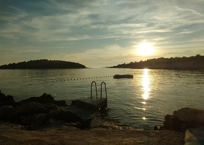 Summer With Breathtaking View Zečevo